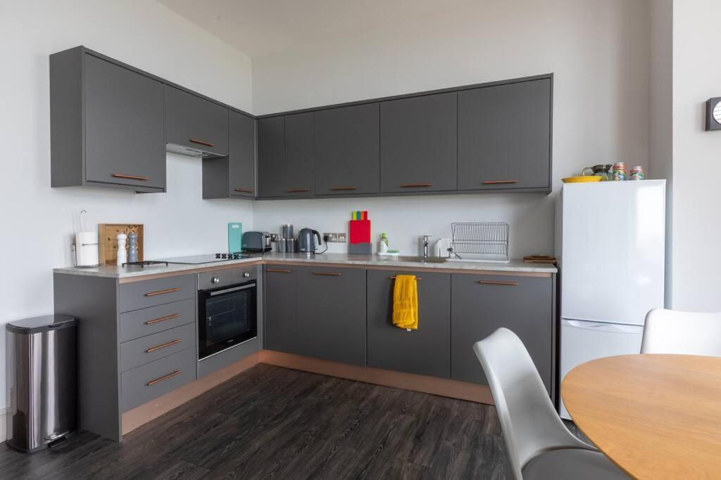 Appartement Waves@Walpole - 2 Bed Flat With Amazing Sea Views à Margate Extérieur photo